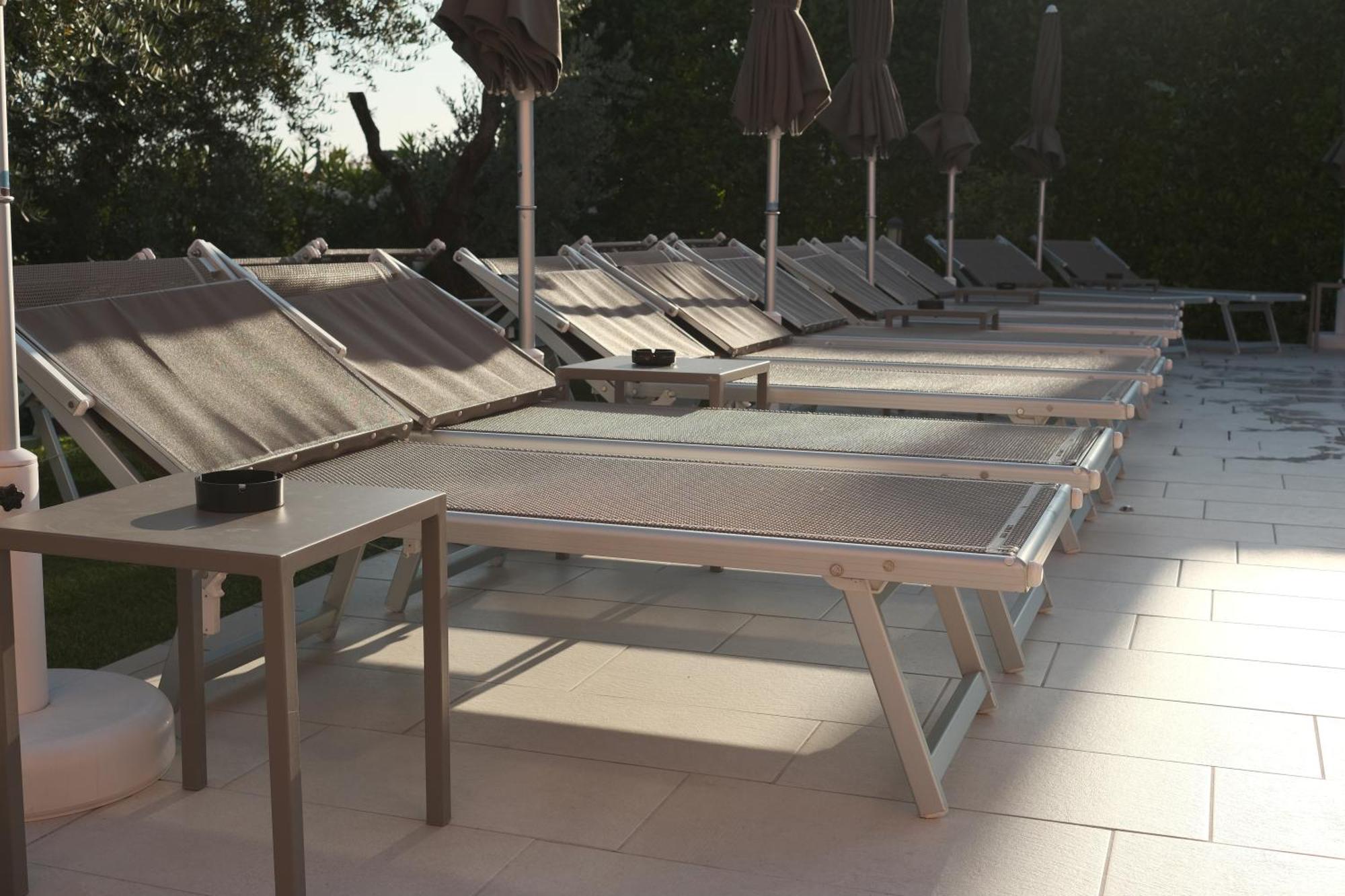 Hotel Villa Ca' Nova ***S Garda  Bagian luar foto