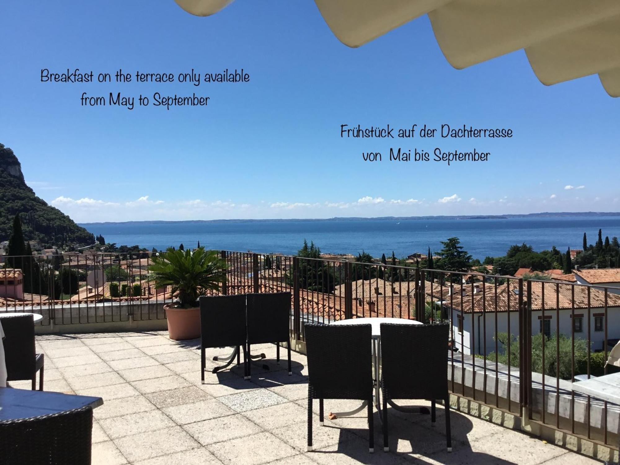 Hotel Villa Ca' Nova ***S Garda  Bagian luar foto