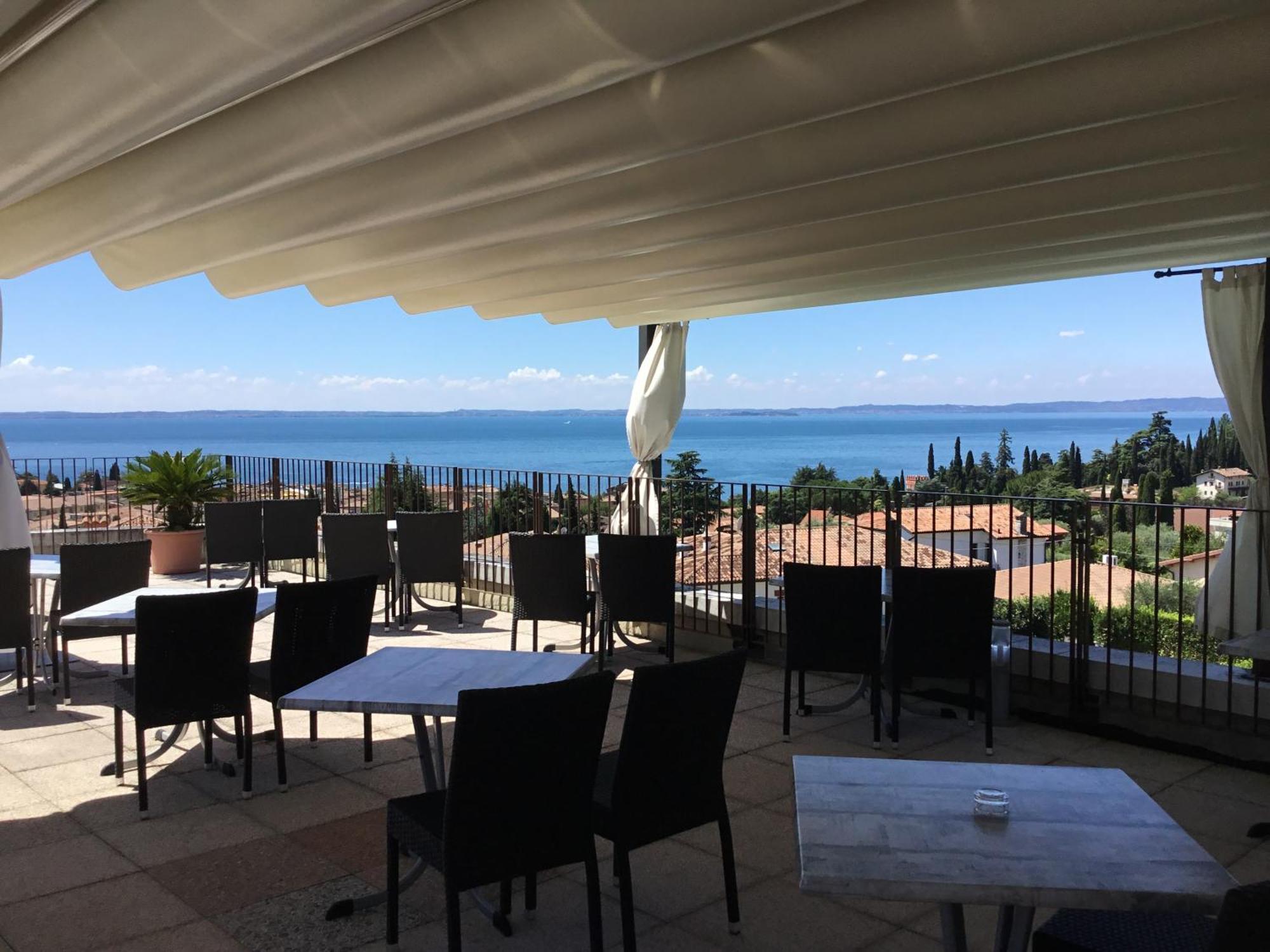 Hotel Villa Ca' Nova ***S Garda  Bagian luar foto