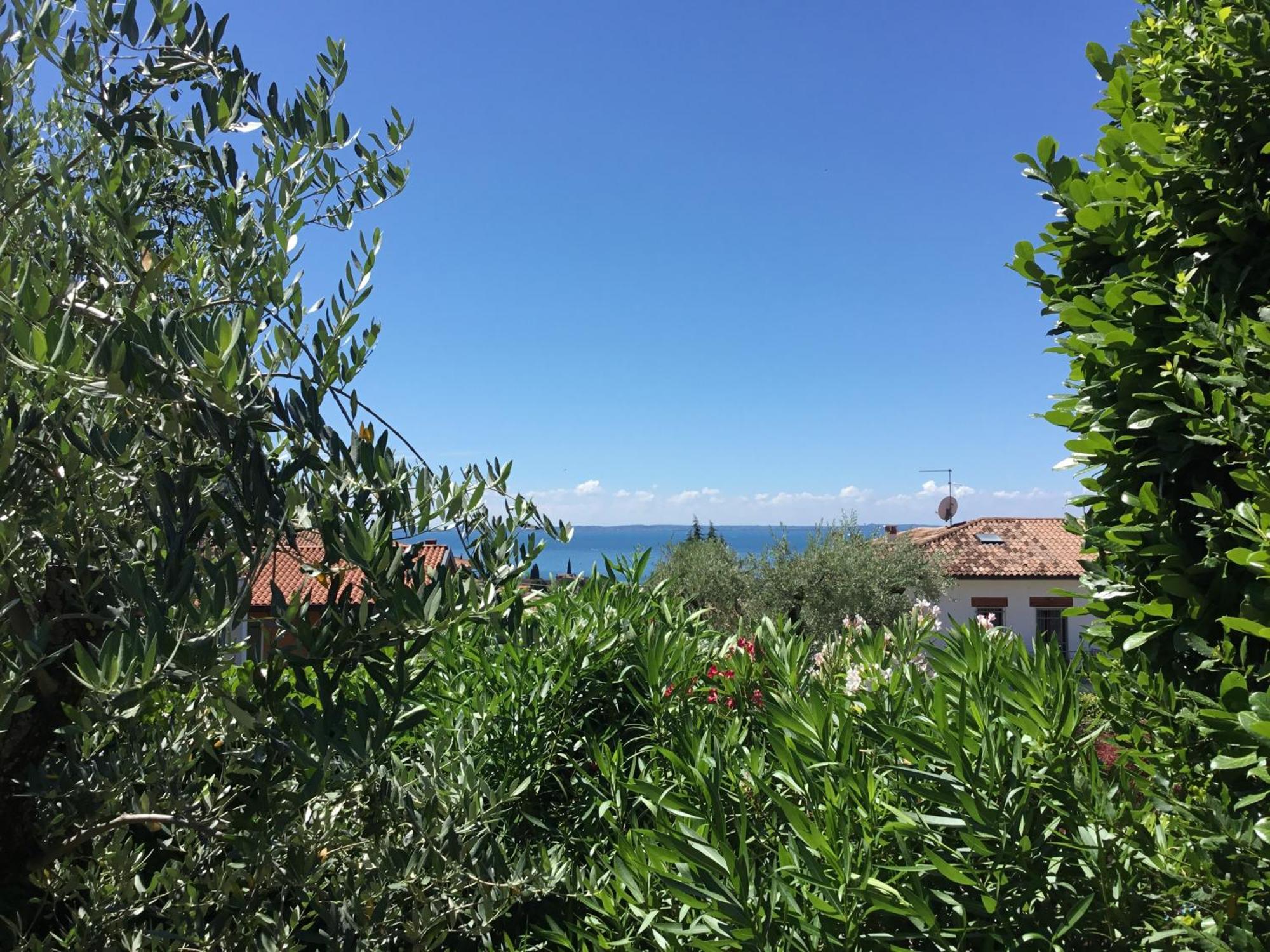 Hotel Villa Ca' Nova ***S Garda  Bagian luar foto