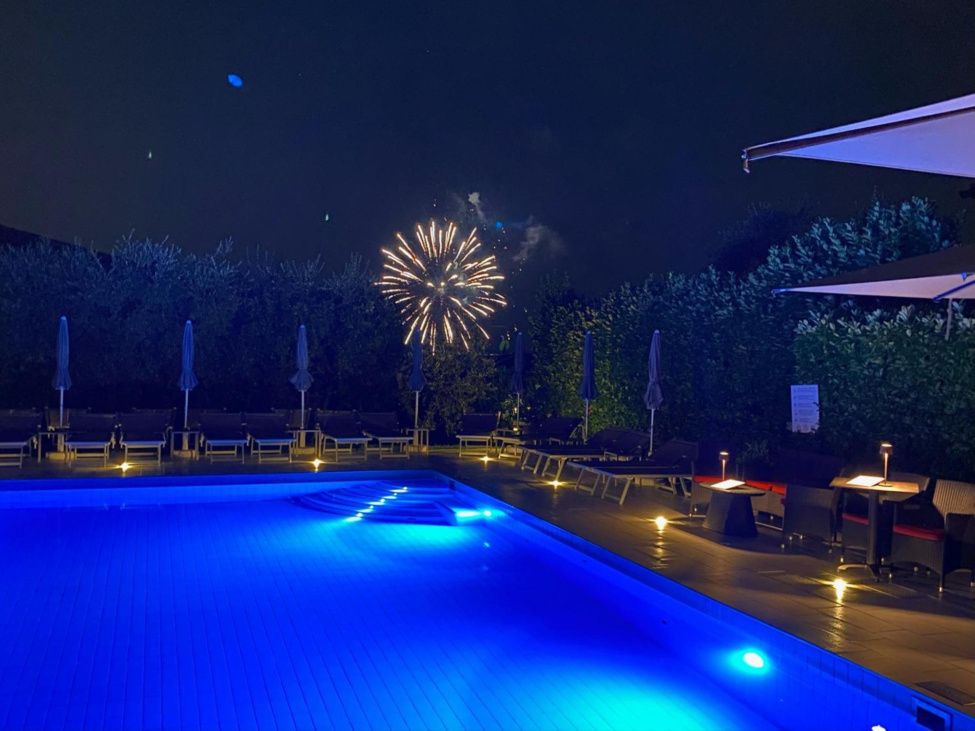 Hotel Villa Ca' Nova ***S Garda  Bagian luar foto