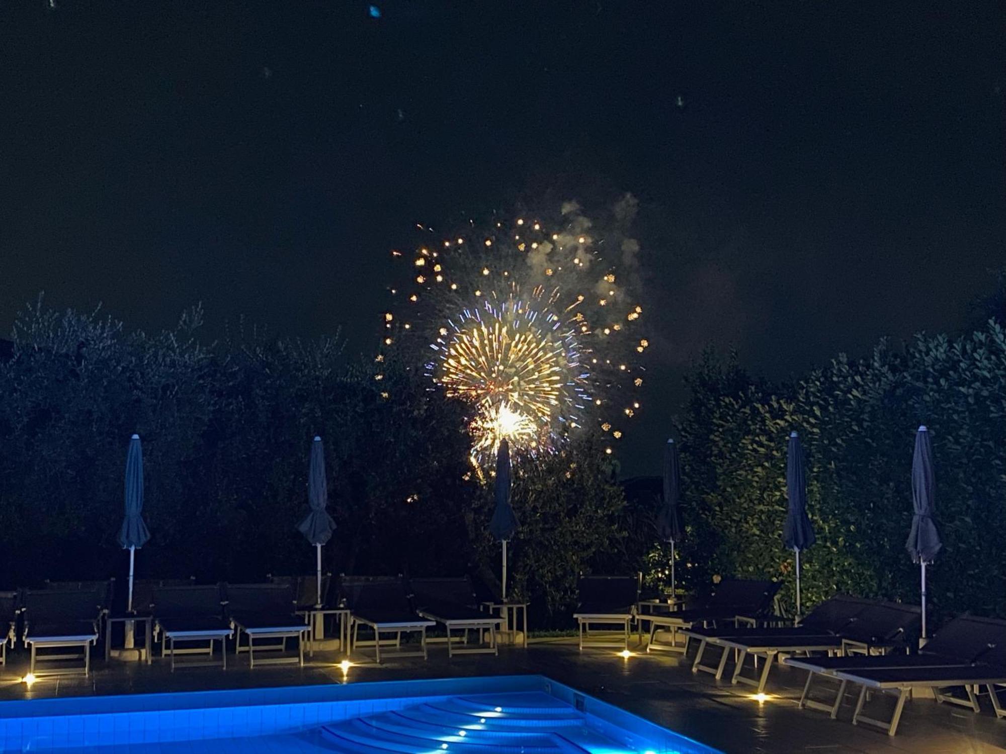 Hotel Villa Ca' Nova ***S Garda  Bagian luar foto