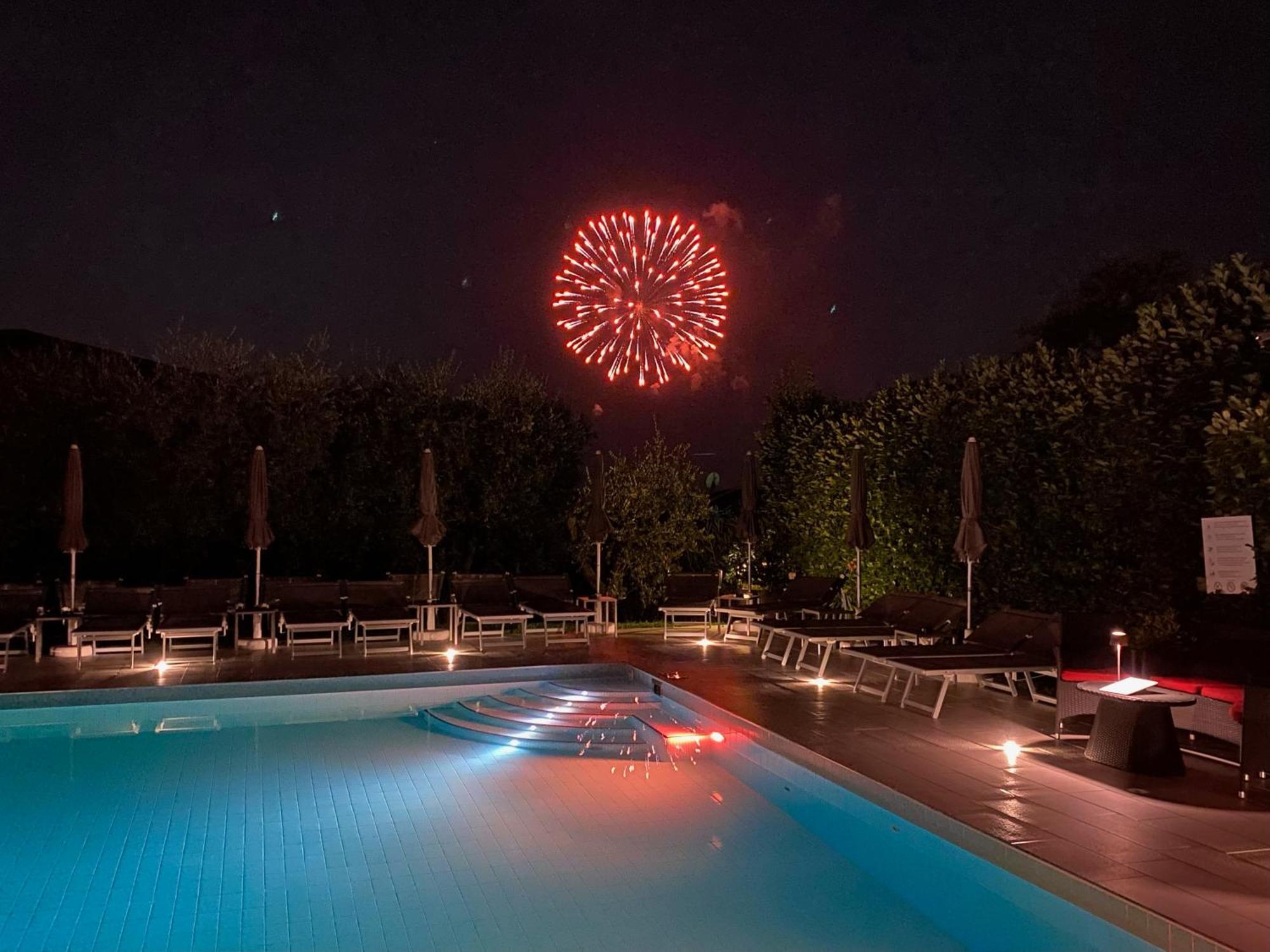 Hotel Villa Ca' Nova ***S Garda  Bagian luar foto